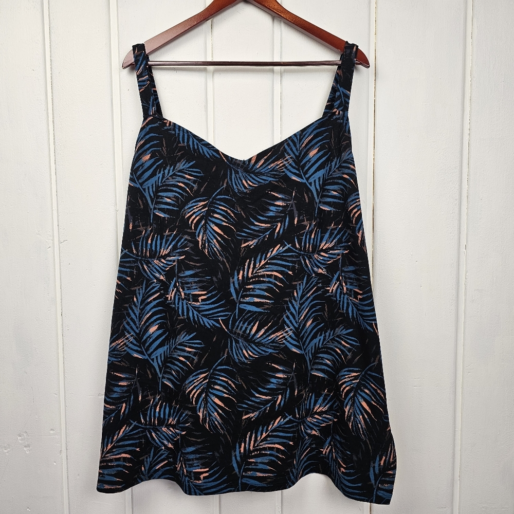 Torrid Black Palms Wide Strap Flowy Flattering Foxy Tank Top Plus Size 6X